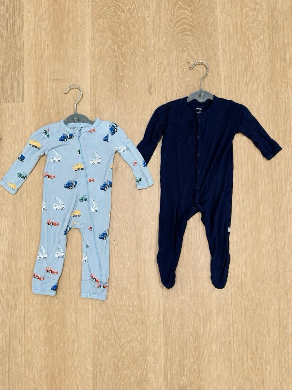 Kyte Baby 3-6M Bamboo Sleeper Pajamas Lot 2 Construction Trucks Navy Footie